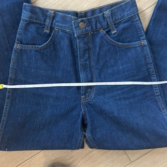 Incredible Vintage 1970’s Orange tab Levi’s 28x32, True Fit size 00 or 24 - Picture 6 of 10